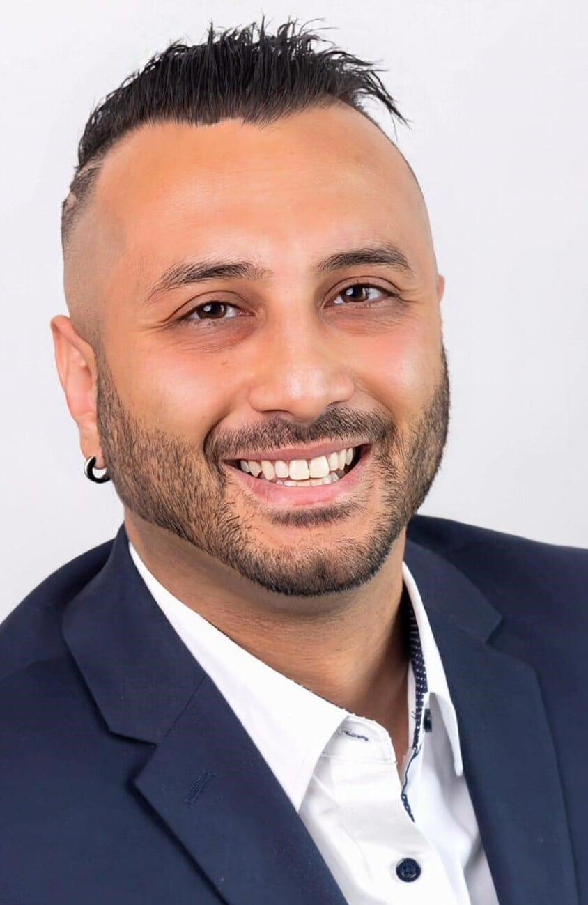 Sam Pakbaz - Mortgage Broker